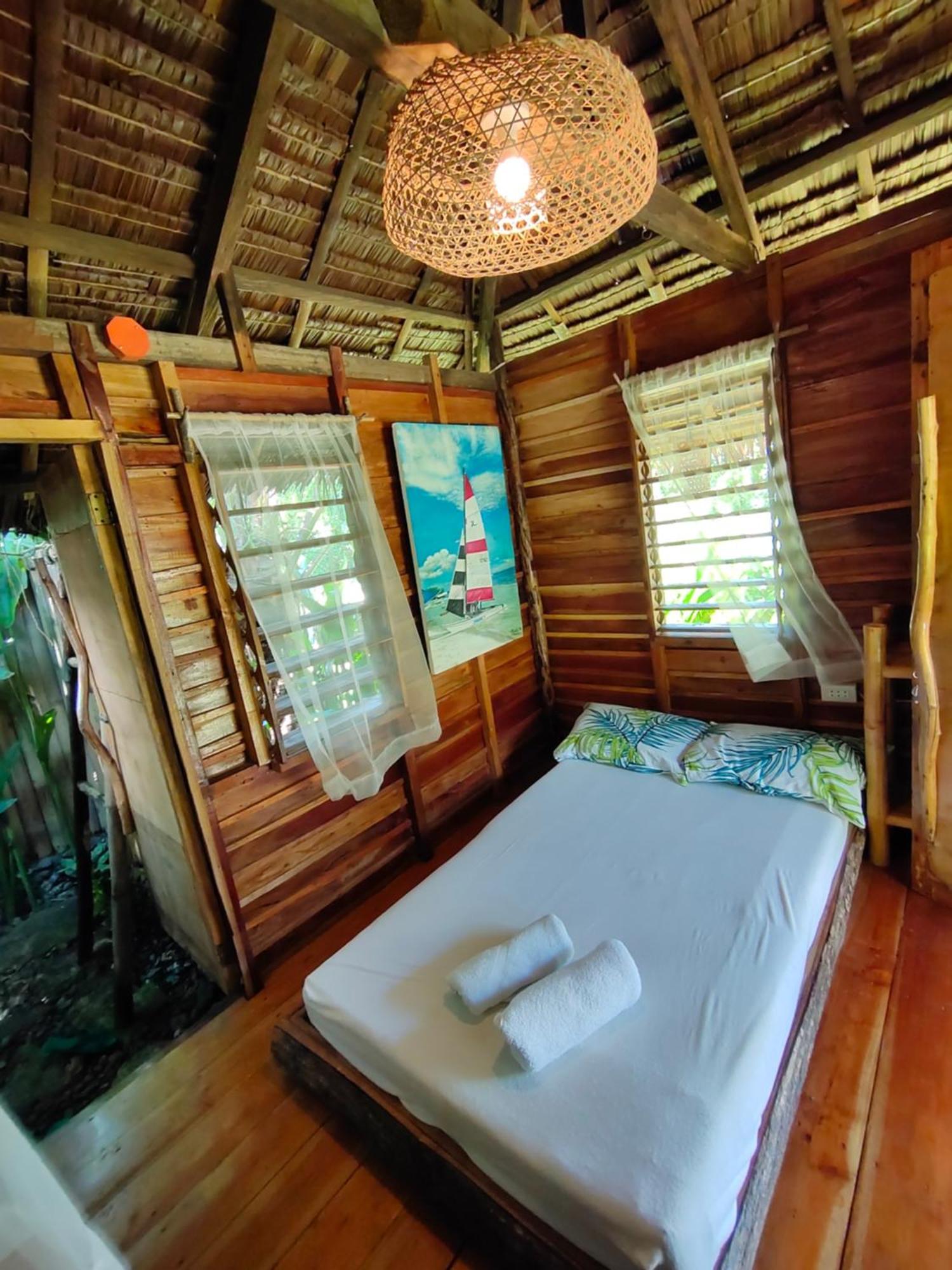 Payag N' Kapitan, Experience Pinubre Living Otel Siquijor Oda fotoğraf